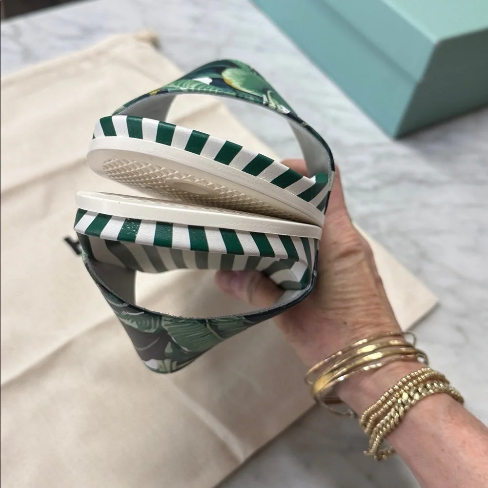 KOIO X Beverly Hills Hotel Tropical Leaf Print Slip on Pool Shoes NIB Size 38